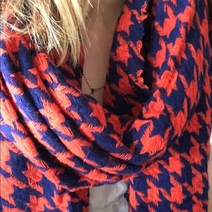 Jcrew - houndstooth scarf